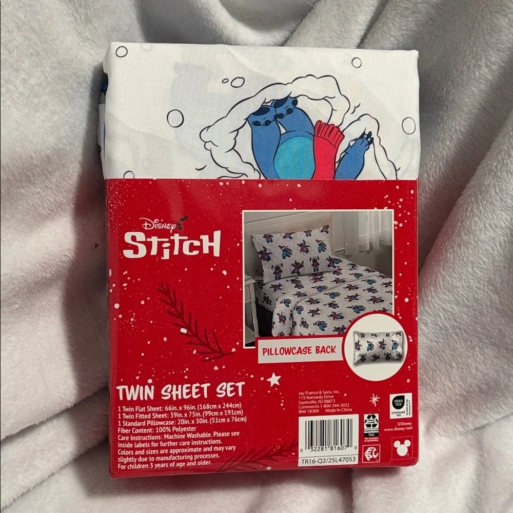 Disney Stitch Twin Sheet Set - White and Red